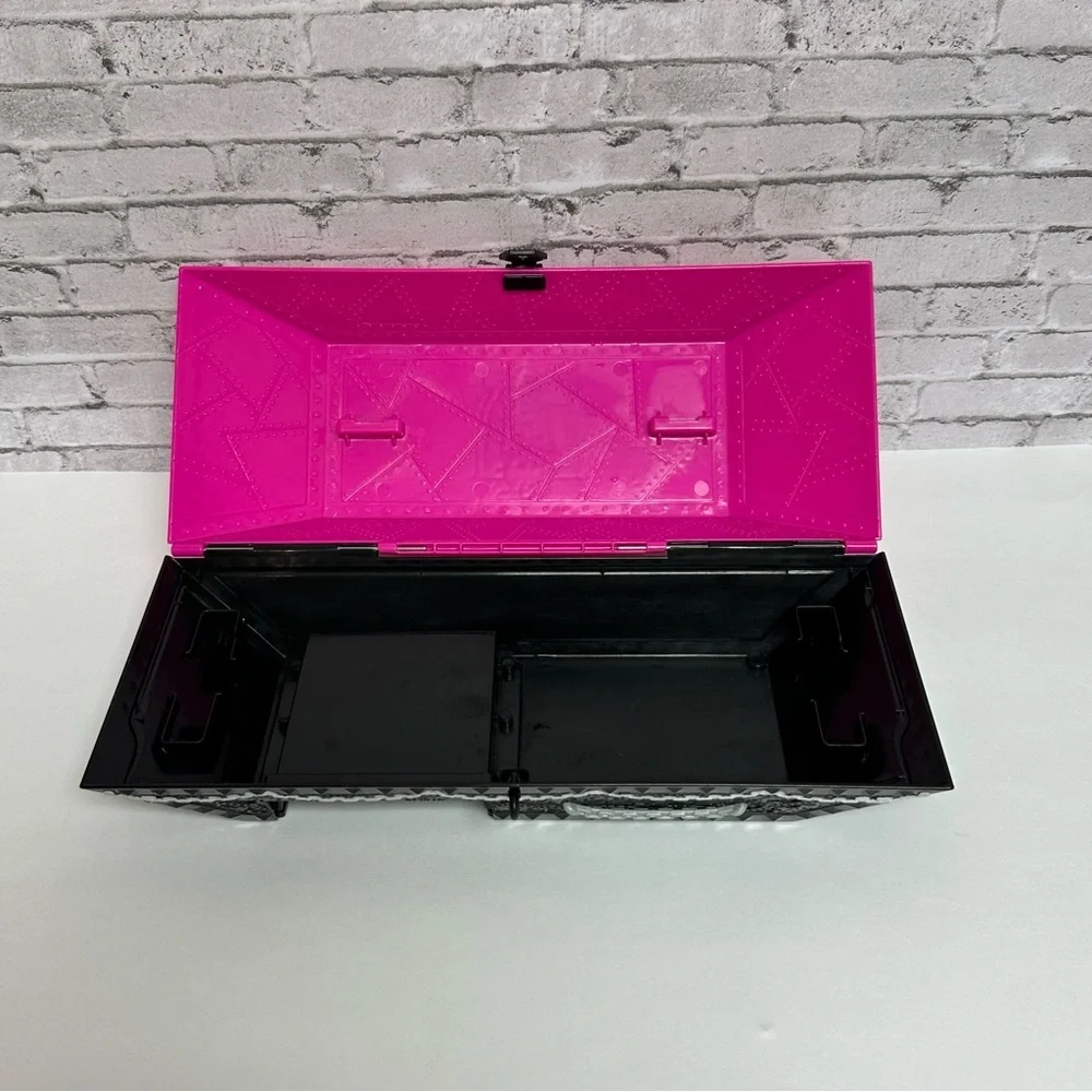 Monster High Authentic Create a Monster Design Lab 2011 Pink Black Coffin Only